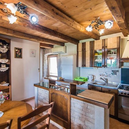 Apartment Nilda Valdi Sabadin Kültér fotó