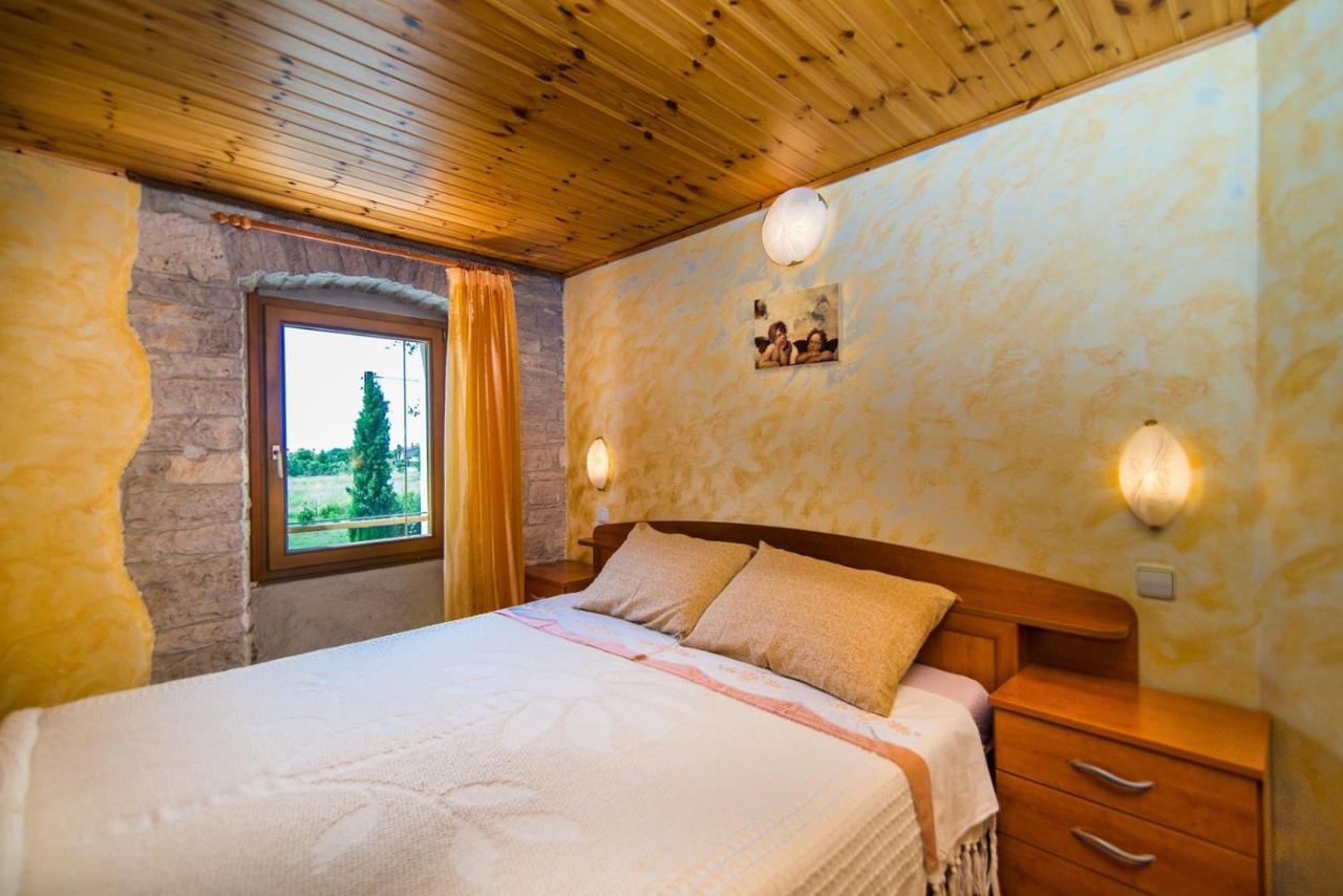 Apartment Nilda Valdi Sabadin Kültér fotó