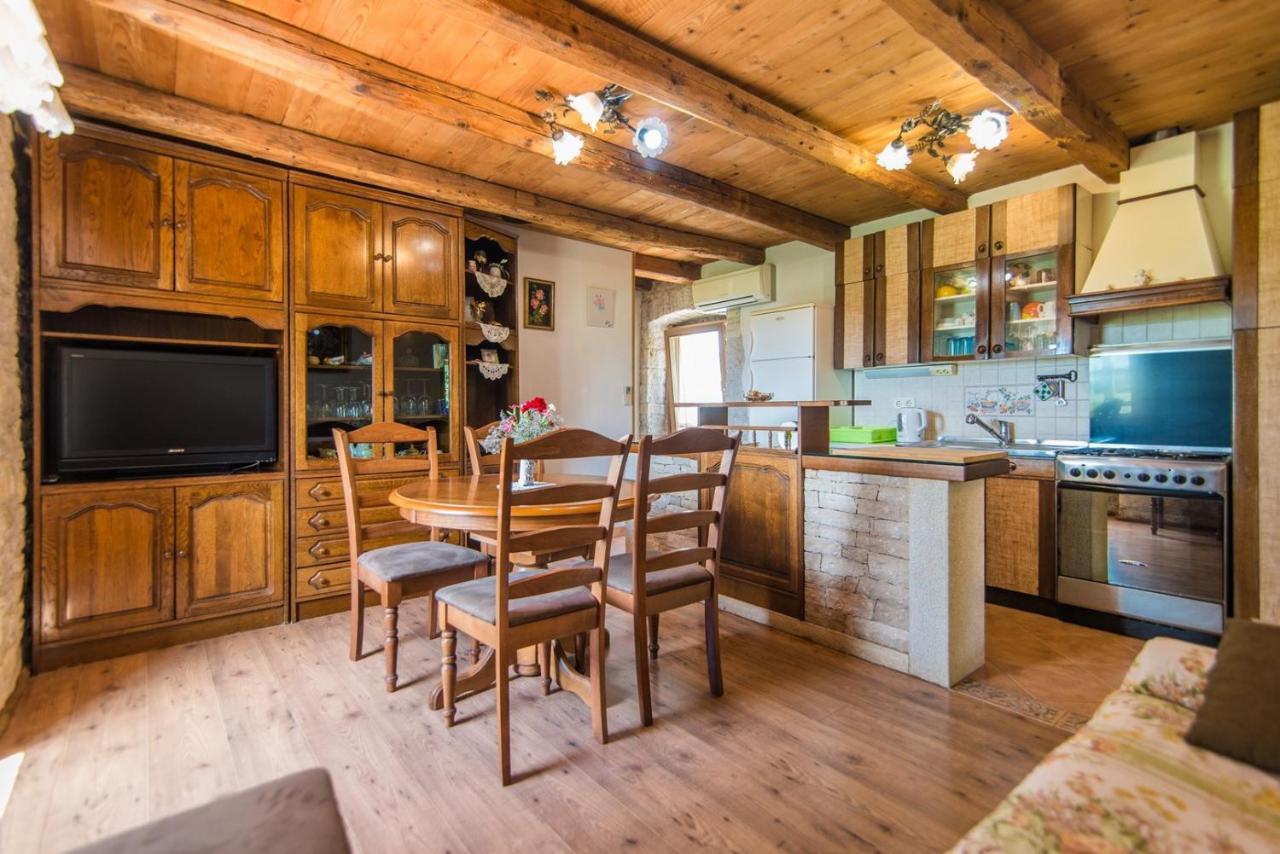 Apartment Nilda Valdi Sabadin Kültér fotó