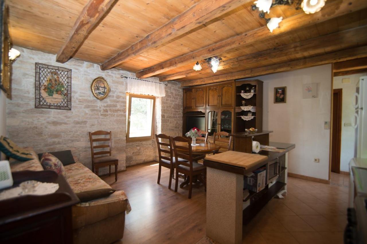 Apartment Nilda Valdi Sabadin Kültér fotó